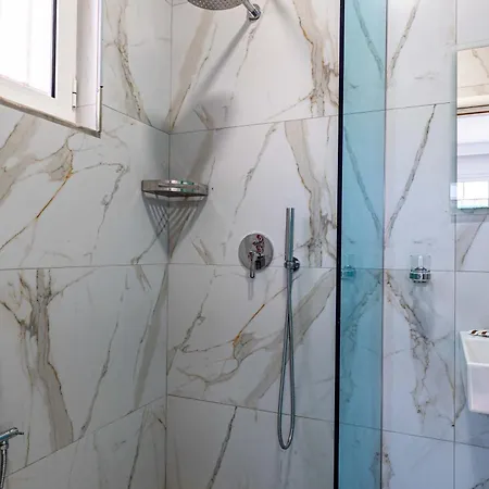 Daire Myrtaj - Luxury Private Pool *