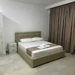 Villa Myrtaj - Luxury Private Pool Appartement *
